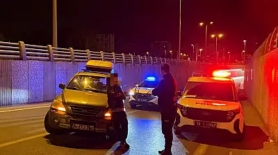 Yozgat'tan dedesinin aracını izinsiz alan engelli sürücü Kayseri'de kaza yaptı