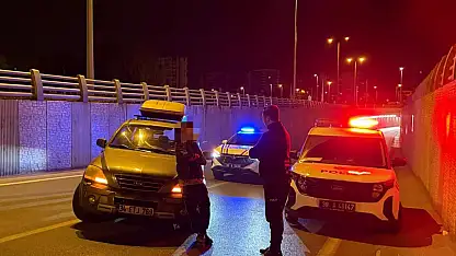 Yozgat'tan dedesinin aracını izinsiz alan engelli sürücü Kayseri'de kaza yaptı