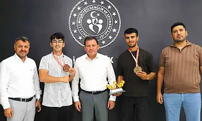 Bilek güreşinde Kayseri'den büyük başarı