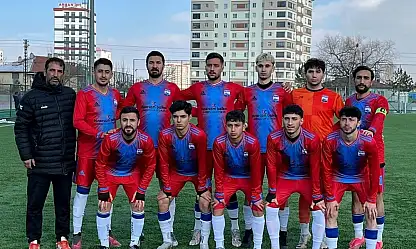 Döğerspor zirve yolunda 2 puan kaybetti