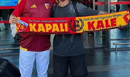 Kayserispor 2 transferini Kayseri'ye getirdi