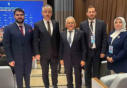 Başkan Büyükkılıç AK Parti 175. Genişletilmiş İl Başkanları Toplantısı'na katıldı