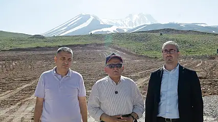 Başkan Büyükkılıç müjdeyi verdi: Erciyes'in Develi Kapısı'na yürüyen bant