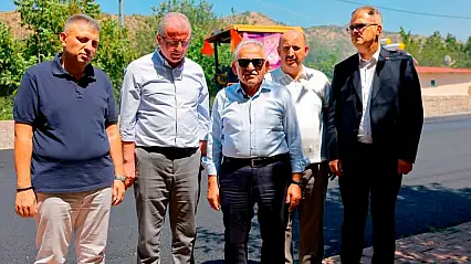 Başkan Büyükkılıç, Sazyolu caddesindeki sıcak asfalt çalışmalarını inceledi