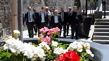 Başkan Büyükkılıç, tarihi kalede çocuklarla buluştu