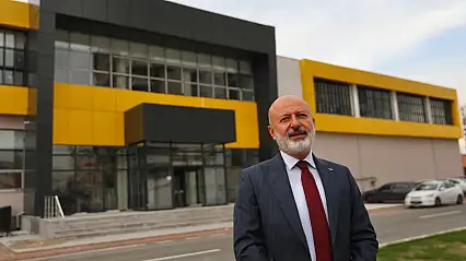 Başkan Çolakbayrakdar: 'Sosyal tesislerle hemşehrilerimizin hayatına değer katıyoruz'