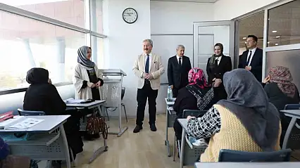 Başkan Palancıoğlu, sosyal tesislerde kursiyerlerle buluştu