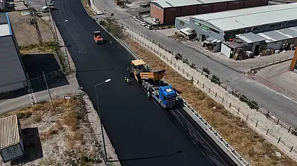 Büyükşehir'den Sazyolu Caddesi'nde 35 milyon TL'lik asfalt çalışması