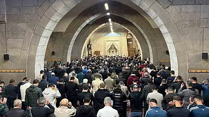 Kayseri'de Kurban Bayramı'nda camiler doldu