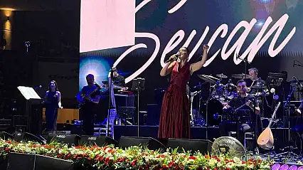 Kayseri'de Sevcan Orhan rüzgarı esti
