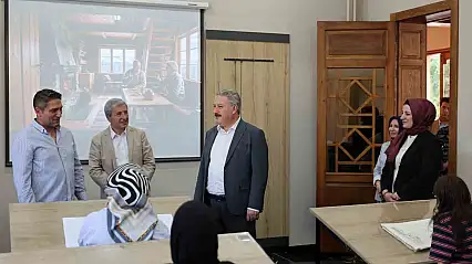 Sanat Melikgazi'nin başarısı gururlandırdı