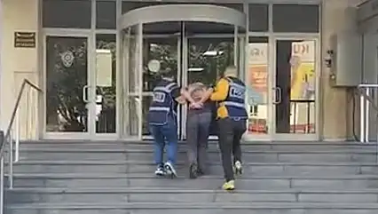 Kayseri'de 77 yıl kesinleşmiş hapis cezası bulunan 21 yaşındaki firari yakalandı