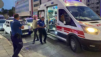 Kayseri'de bıçakla yaralanan genç esnafa sığındı: 1 yaralı