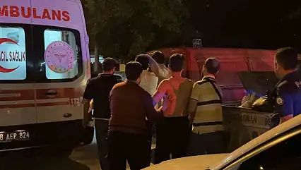 Kayseri'de kebap salonunda döner bıçaklı kavga: 2 yaralı