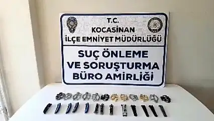 Kayseri'de yasaklı bıçak operasyonu: Çok sayıda sustalı ve muşta ele geçirildi