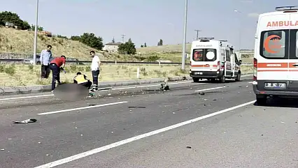 Otomobil ile motosiklet çarpıştı: 1 ölü, 1 yaralı