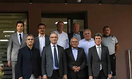 Başkan Büyükkılıç'tan karayolları ile ulaşımın geleceği için güç birliği