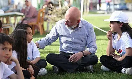 Başkan Çolakbayrakdar: 'Çevre bilinciyle geleceğe sağlam adımlar atıyoruz'