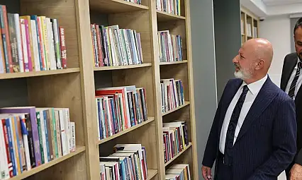 Başkan Çolakbayrakdar'dan Kayseri'ye Türkiye'nin 'en görkemli' kütüphanesi