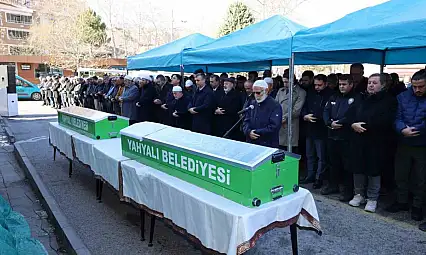 Başkan Öztürk'ün hayatını kaybeden kayınvalidesi son yolculuğuna uğurlandı