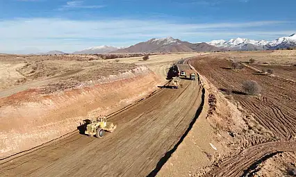 Büyükşehir'den Tomarza'nın kırsal bağlantı yoluna önemli çalışma