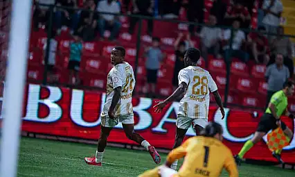 Daniel Moreno'dan 3 maçta 5 gol