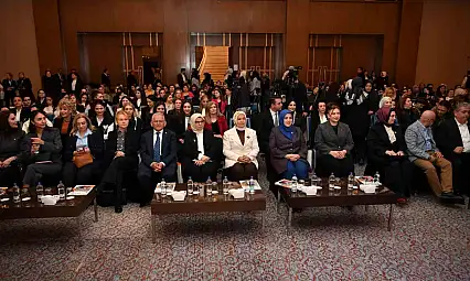 Kayseri 'Üreten, Yöneten, Dönüştüren Kadınlarımızla Ekonomi Buluşmaları'na ev sahipliği yaptı