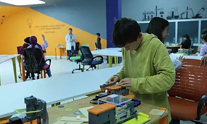 Kayseri Bilim Merkezi, ara tatilde çocukları bilimle tanıştırdı