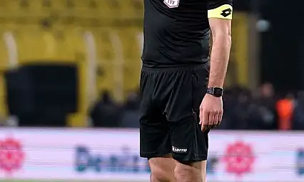 Kayserispor - Kocaelispor maçının VAR'ı Ümit Öztürk oldu