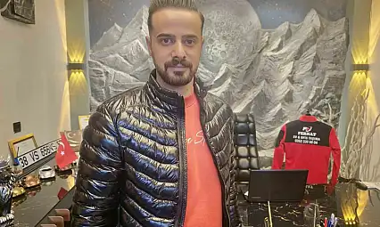 Sosyal medyada öğrendiği Heimlich manevrası bebeğin hayatını kurtardı