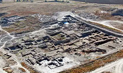 Türkiye'nin en uzun arkeolojik kazılarından olan Kültepe'de 77. yıl kazıları başlıyor
