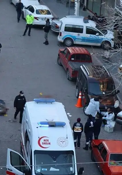 3 kişiyi öldüren cinayet zanlısı hakim karşısında