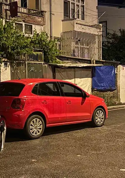 Kayseri'de husumetlilerin hedefi olan 2 katlı ev kurşunlandı