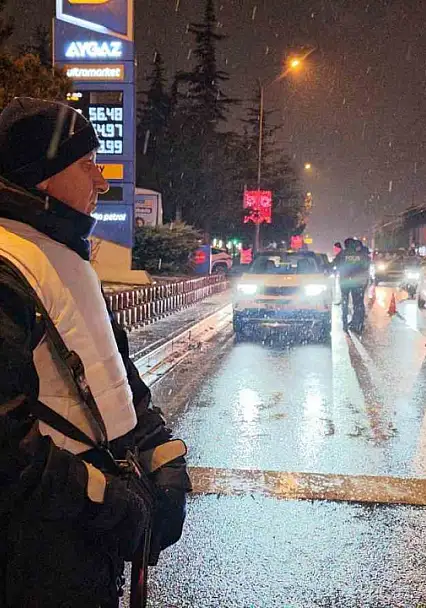 Kayseri'de polis ekipleri denetimleri artırdı