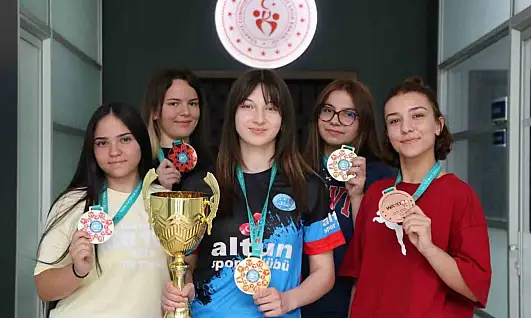 Dünya Kupası'ndan Kayseri'ye 9 madalya