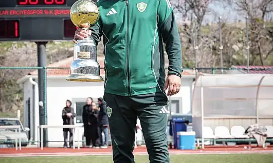 Kayseri Şekerspor'da Erkan Demirel ile yollar ayrıldı