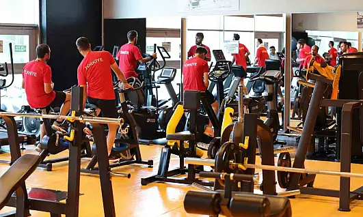 Türkiye'nin engelleri aşan milli gururu, Spor A.Ş. Tesisleri'nde kamp yaptı