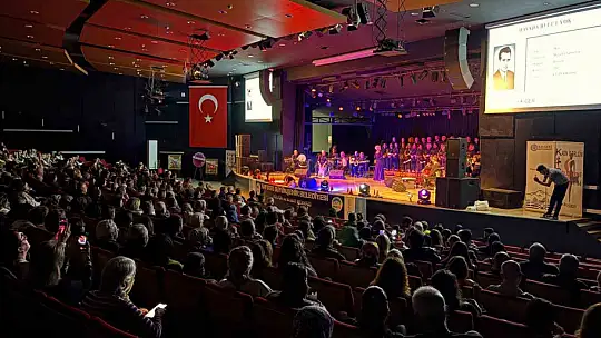 'Bir Türkü, Bin Duygu' temalı konserin ilki Kayseri'de yapıldı