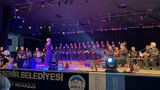 'Bir Türkü, Bin Duygu' temalı konserin ilki Kayseri'de yapıldı