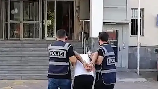 'Hırsızlık' suçundan 13 yıl kesinleşmiş hapsi bulunan şahıs yakalandı