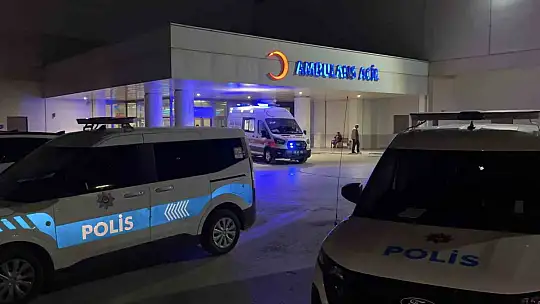 'Laf atma' kavgası kanlı bitti: 1 ölü, 1'i ağır 2 yaralı