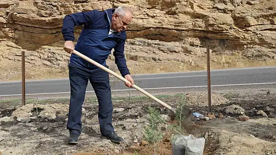 'Şahidimiz Toprak, İmzamız Fidan, Sevdamız Yeşil Vatan' Yahyalı'da hayat buldu