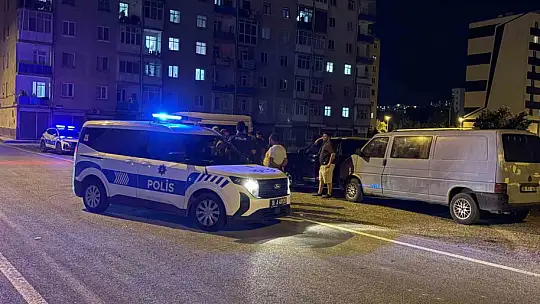 'Torpil patlatma' kavgasında sopa ve satır kullanıldı: 3 yaralı