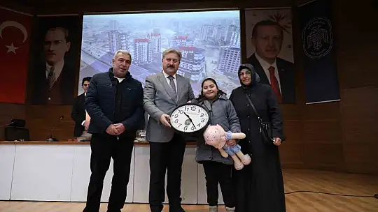 1. Etabı biten Yıldırım Beyazıt Kentsel Dönüşüm Projesi'nde kura heyecanı