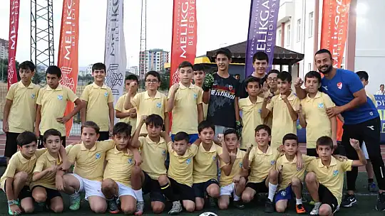 10 bin çocuk Melikgazi'nin yaz kurslarında tatilini dolu dolu geçirdi
