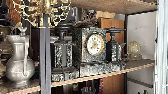 10 yıllık hobi nostalji dükkanına dönüştü