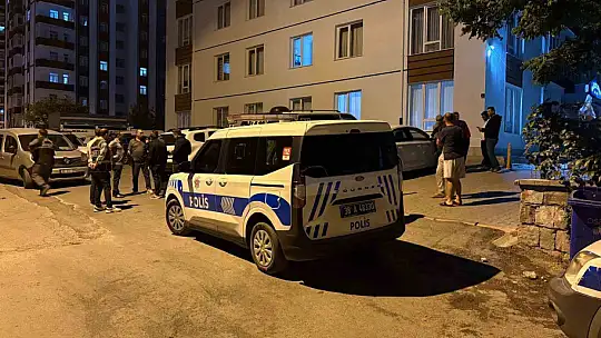 12 yaşındaki çocuk üvey babasını bıçakladı