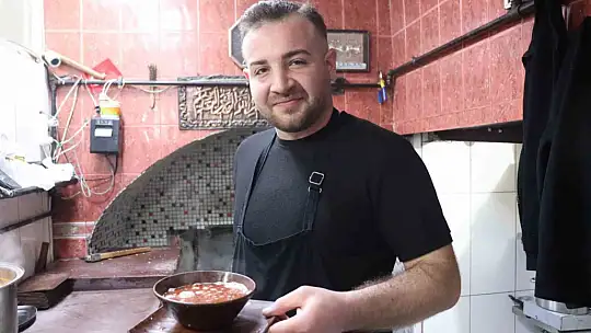 13 saatte pişen kelle paça şifa dağıtıyor