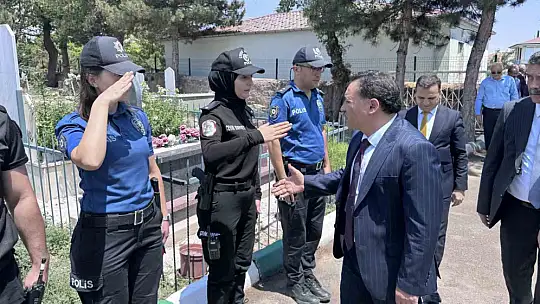 15 Temmuz şehidi Kübra Doğanay, kabri başında anıldı