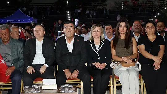 15 Temmuz Tomarza ve Bünyan'da coşkuyla kutlandı